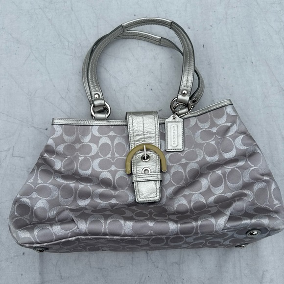 COACH TOTE SILVER SIGNATURE C JACQUARD/ LEATHER‎ No. F18912 SATCHEL HANDBAG - Picture 1 of 16